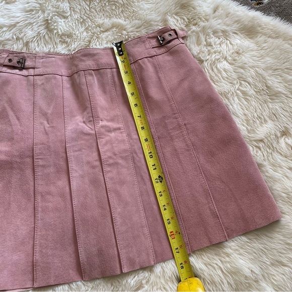 Vintage Y2K Pink Suede Pleated Skirt - Picture 11 of 12